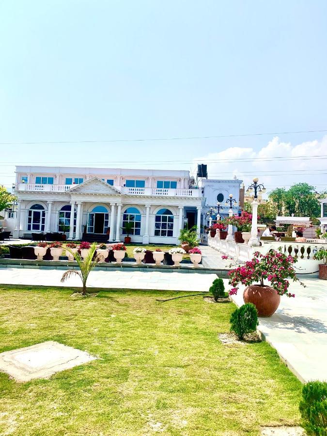 קטמנדו Dream Palace Resort מראה חיצוני תמונה