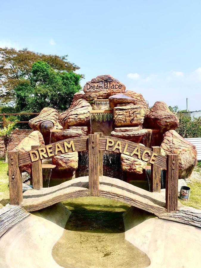 קטמנדו Dream Palace Resort מראה חיצוני תמונה